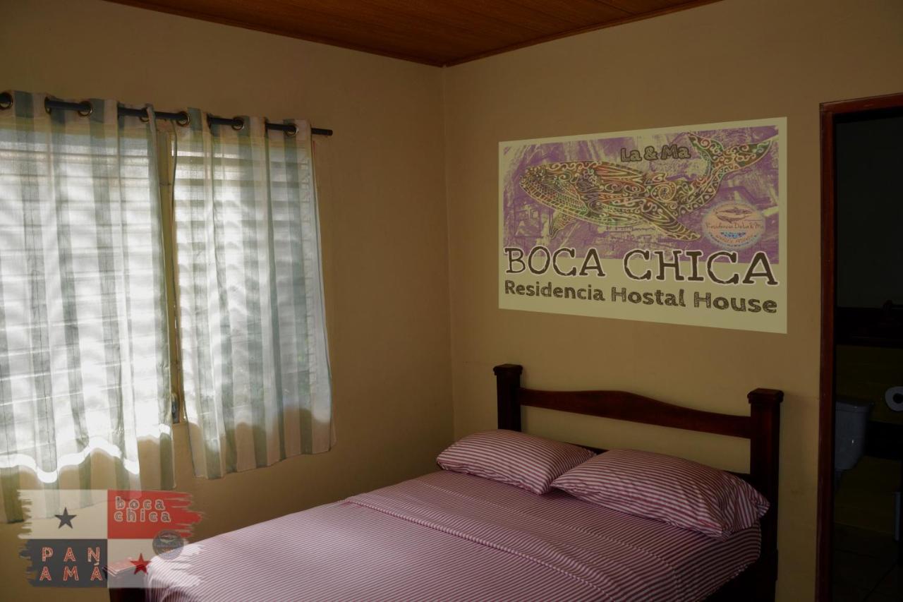 ボカ・チカ La Residencia Bed & Breakfast エクステリア 写真
